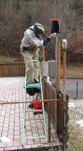 IMG 0075-290x526